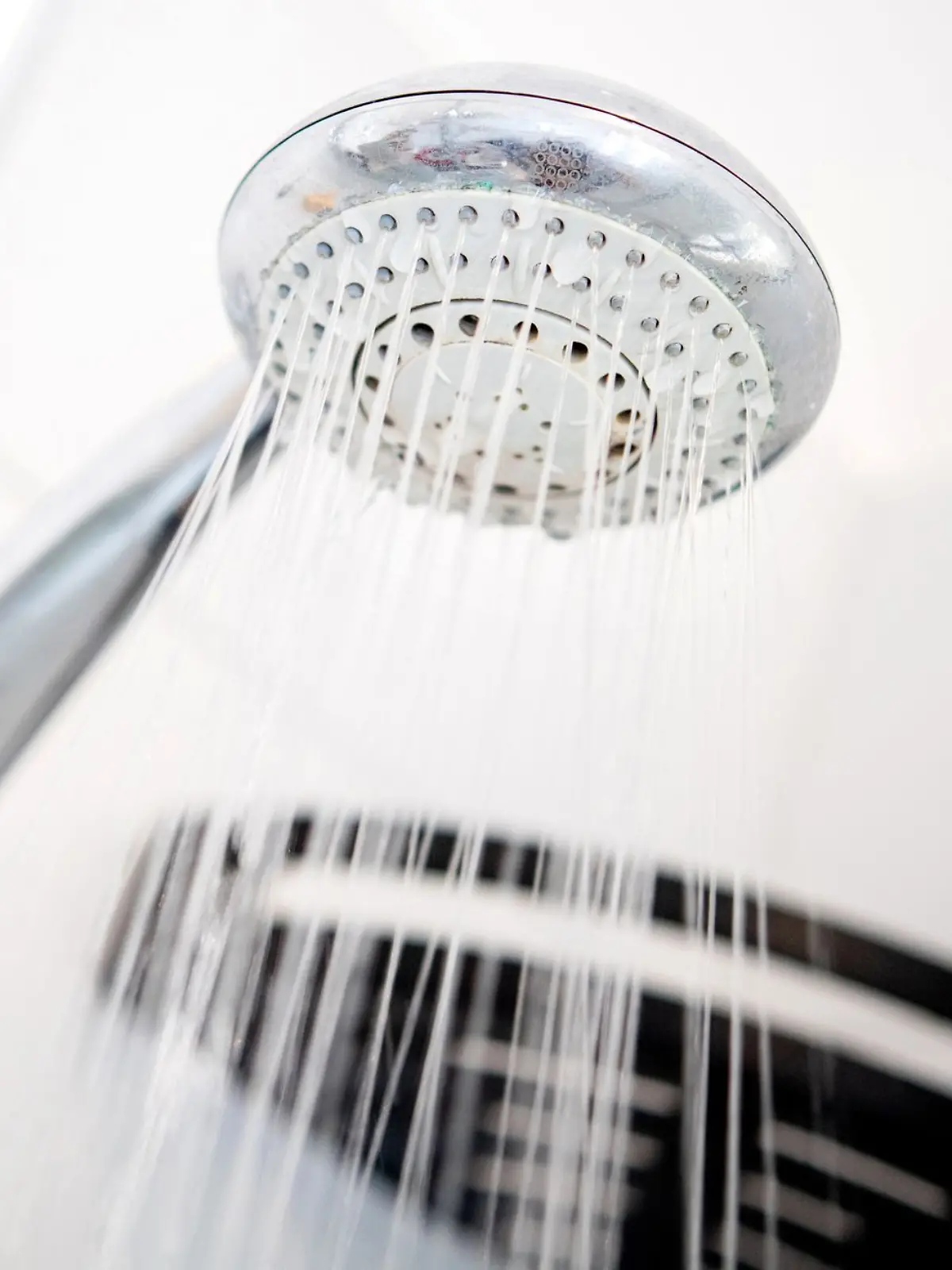 Bild zu: "Bis zu 30 Grad möglich! Ministerium in Niedersachsen ruft zum Wassersparen auf"