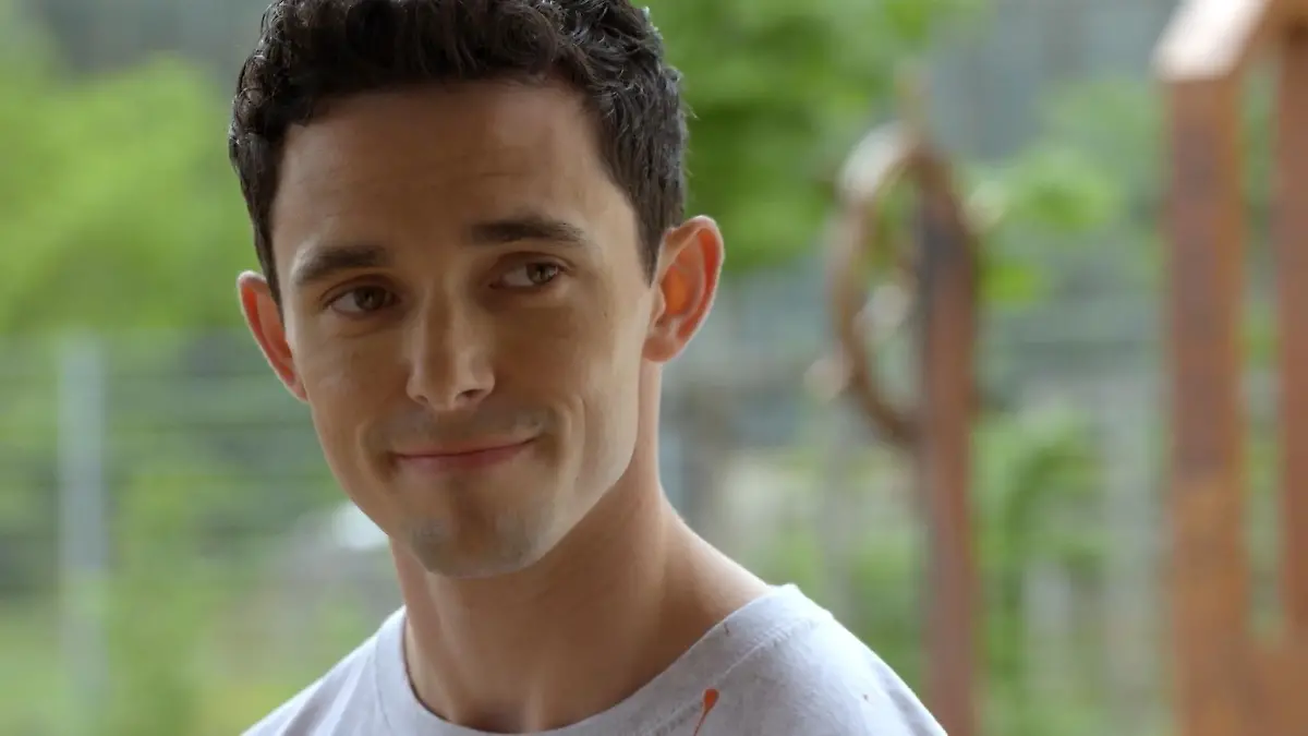 Luis belügt sich selbst in der GZSZ-Folge 8083 vom 7. August 2024 auf RTL+