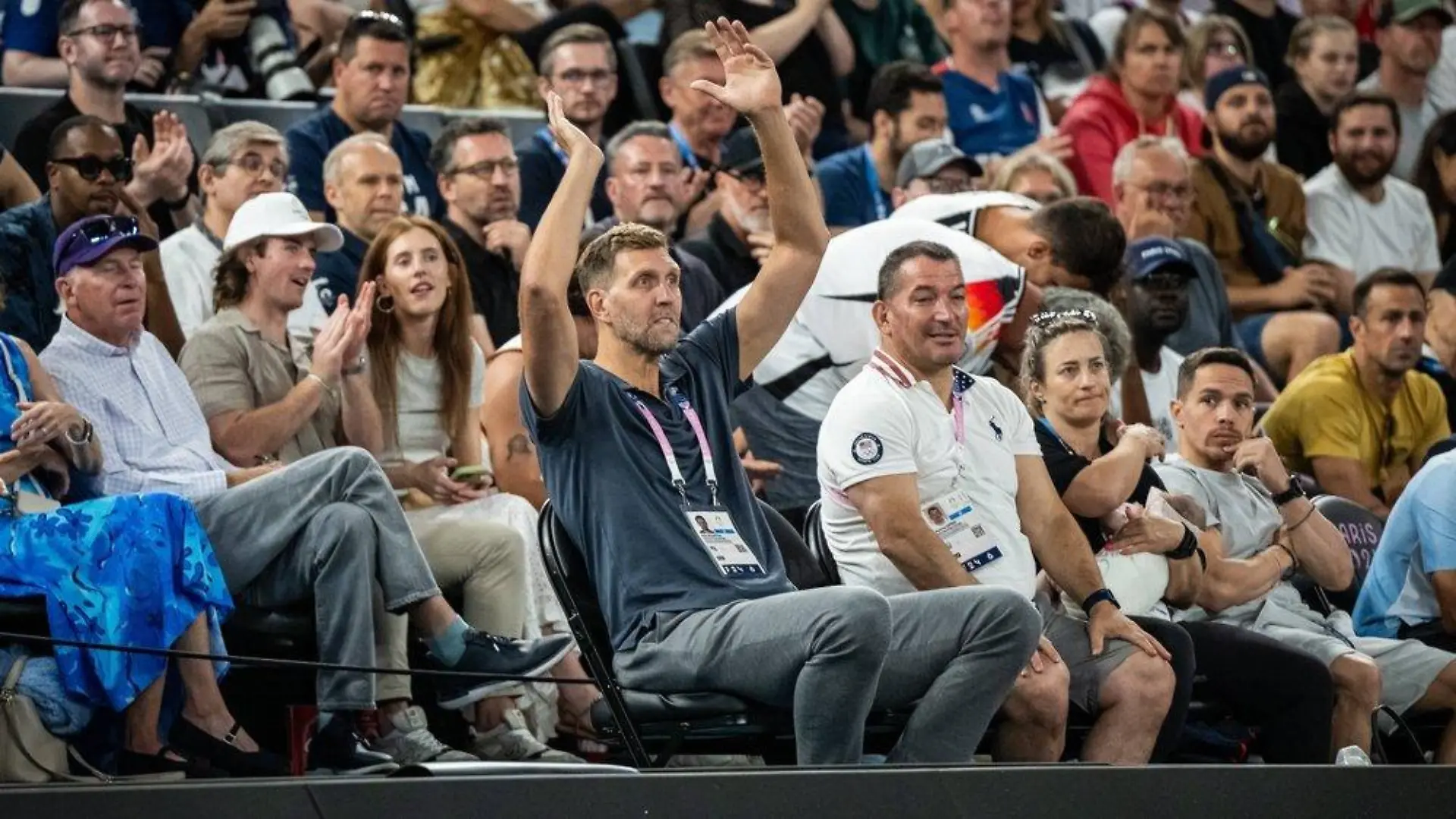 Deutsche Basketballer auf dem Siegeszug - und Nowitzki feuert sie an