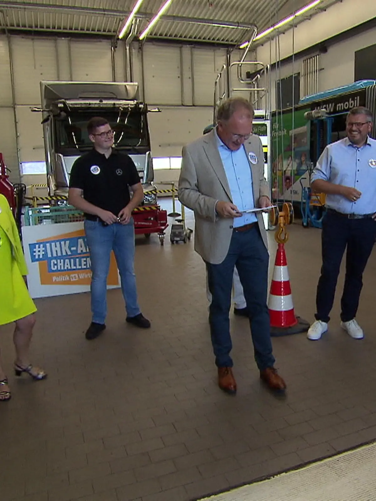 Bild zu: "Politik gegen Wirtschaft in Haan"
