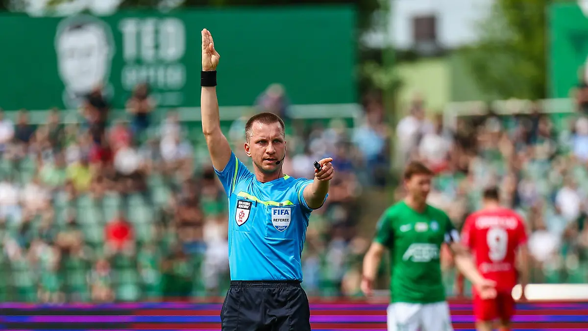 Hat sich Bartosz Frankowski seine Schiri-Karriere verbaut?