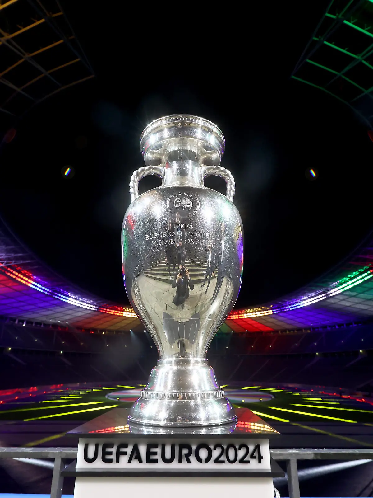 Pokal,Cup,Trophaee,Sachaufnahme, Uebersicht Innenraum,illuminiert,beleuchtet, Stadioninnenraum. Stadionuebersicht, UEFA EURO 2024 Logo and Brand Launch at Olympiastadion on October 05, 2021 in Berlin, Germany. Poolfoto/Alexander Hassenstein/Getty Images for DFB via Sven Simon Fotoagentur GmbH & Co. Pressefoto KG # Prinzess-Luise-Str. 41 # 45479 M u e l h e i m / R u h r # Tel. 0208/9413250 # Fax. 0208/9413260 # GLS Bank # BLZ 430 609 67 # Kto. 4030 025 100 # IBAN DE75 4306 0967 4030 0251 00 # BIC GENODEM1GLS # www.svensimon.net. *** Local Caption *** BERLIN, GERMANY - OCTOBER 05: A general view during the UEFA EURO 2024 Logo and Brand Launch at Olympiastadion on October 05, 2021 in Berlin, Germany. (Photo by Alexander Hassenstein/Getty Images for DFB)