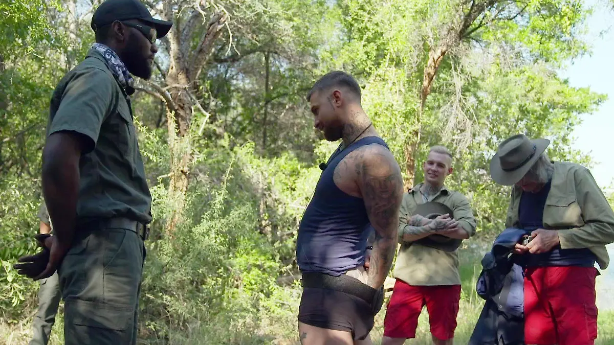 Dschungel-Gigi hat die Hose voll