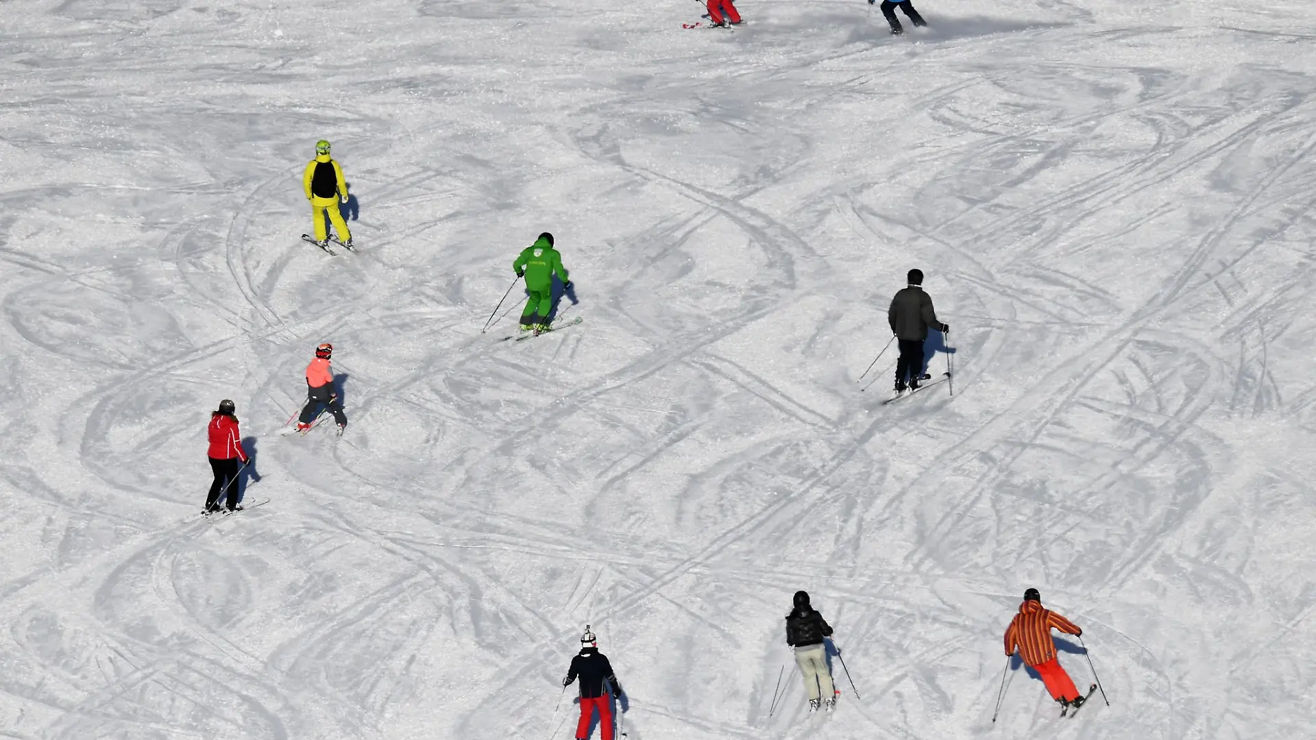 Nach einem Skiunfall hat die Dresdner Staatsanwaltschaft eine Strafe beantragt. (Symbolbild)
