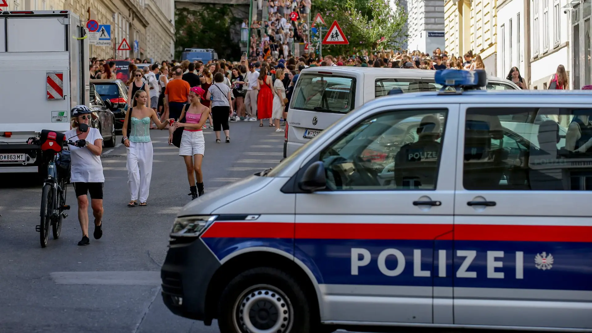 Die Polizei ist auch im Stadtgebiet nach den Terrorplänen besonders wachsam.