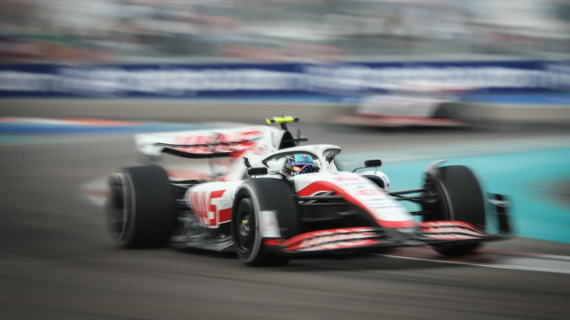 Formula 1 2022: Miami GP MIAMI INTERNATIONAL AUTODROME, UNITED STATES OF AMERICA - MAY 08: Mick Schumacher, Haas VF-22 during the Miami GP at Miami International Autodrome on Sunday May 08, 2022 in Miami, United States of America. Photo by Glenn Dunbar / LAT Images Images PUBLICATIONxINxGERxSUIxAUTxHUNxONLY GP2205_153717177A9728