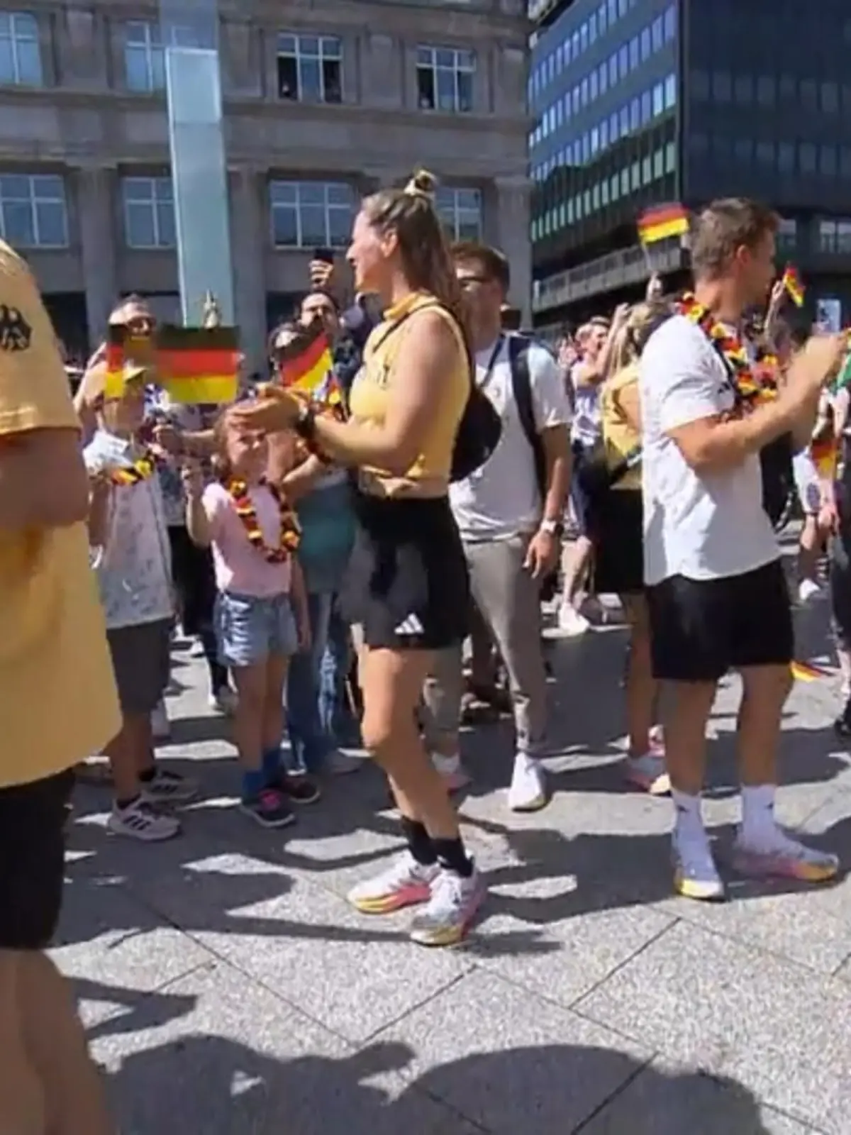 Bild zu: "Empfang des deutschen Teams"