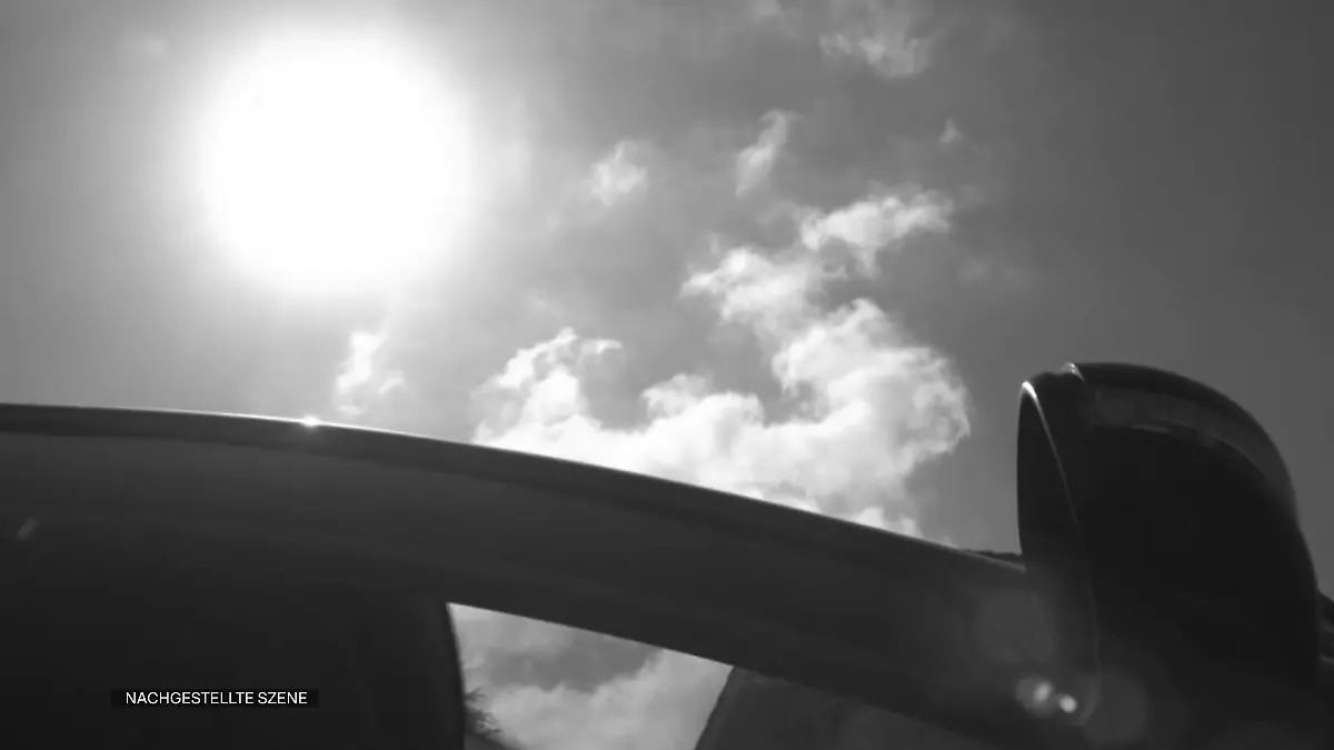 Vater lässt Kind (3) in heißem Auto zurück Um Prostituierte zu besuchen!