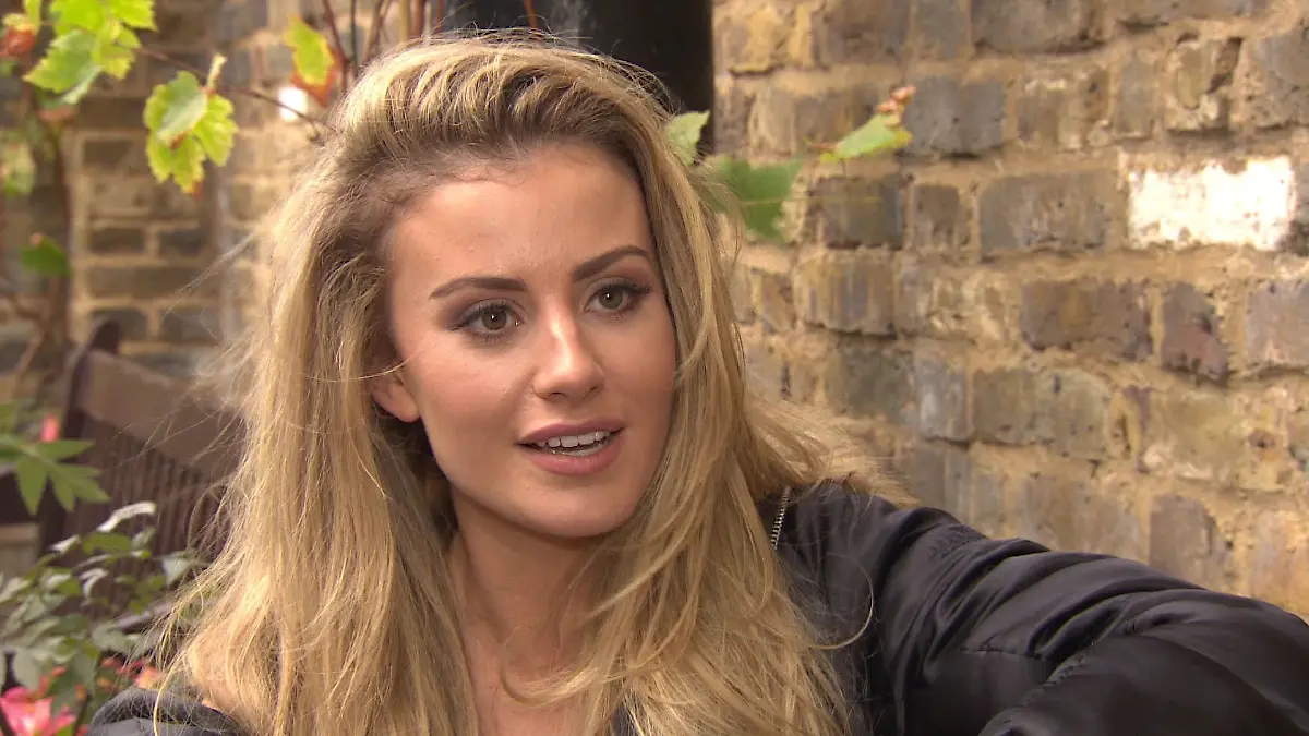 Model Chloe Ayling spricht in neuer BBC Doku über ihre Entführung.