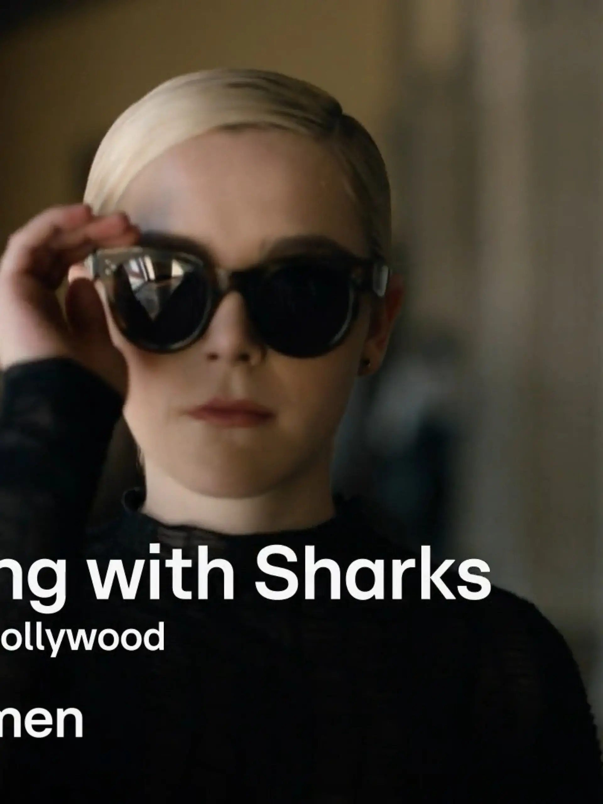Bild zu: "Swimming with Sharks (Trailer RTL Passion)"