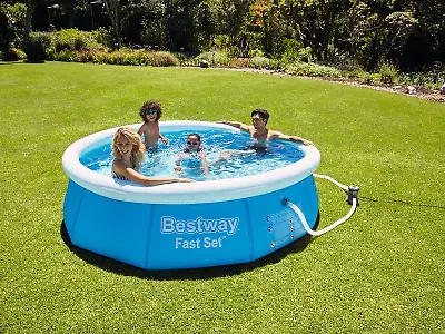Bestway-Pool mit Filterpumpe, Ø 305 x 76 Zentimeter