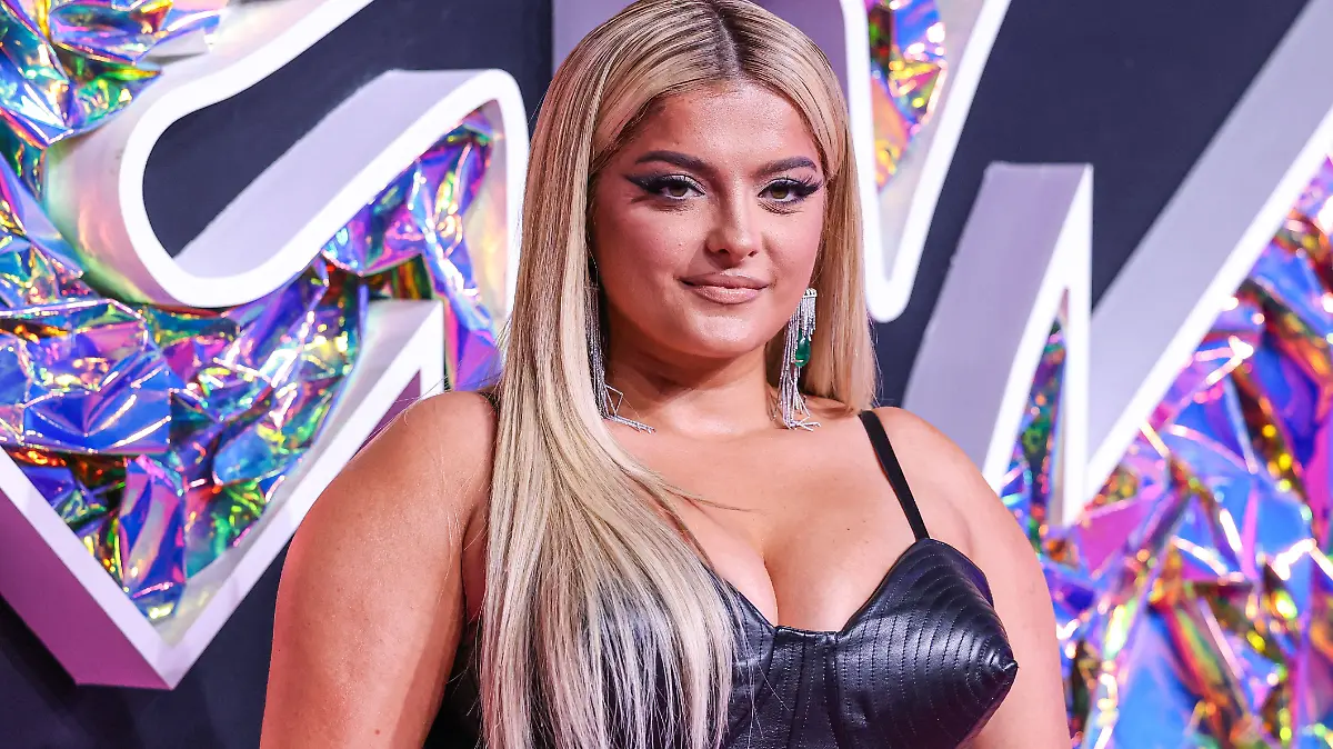 Bebe Rexha auf dem roten Teppich der MTV Video Music Awards 2023.