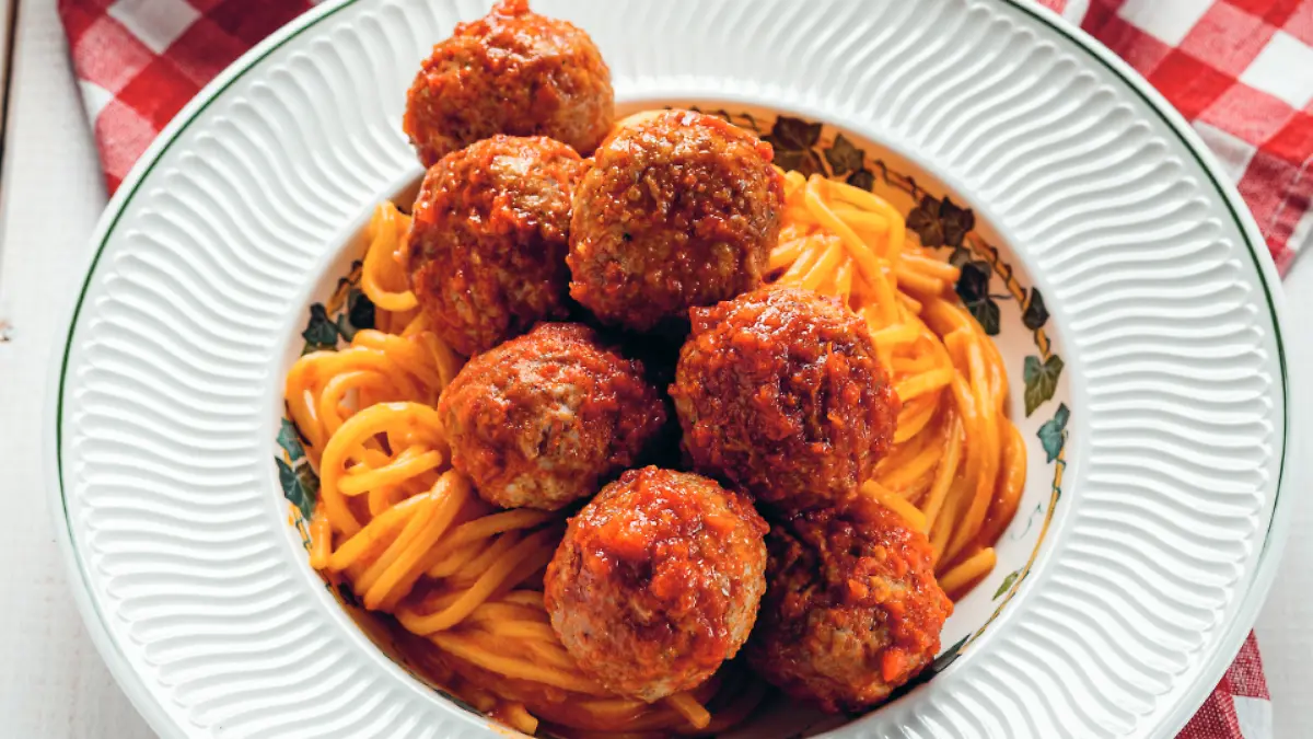 Spaghetti alle polpette della nonna von Nonna Silvi