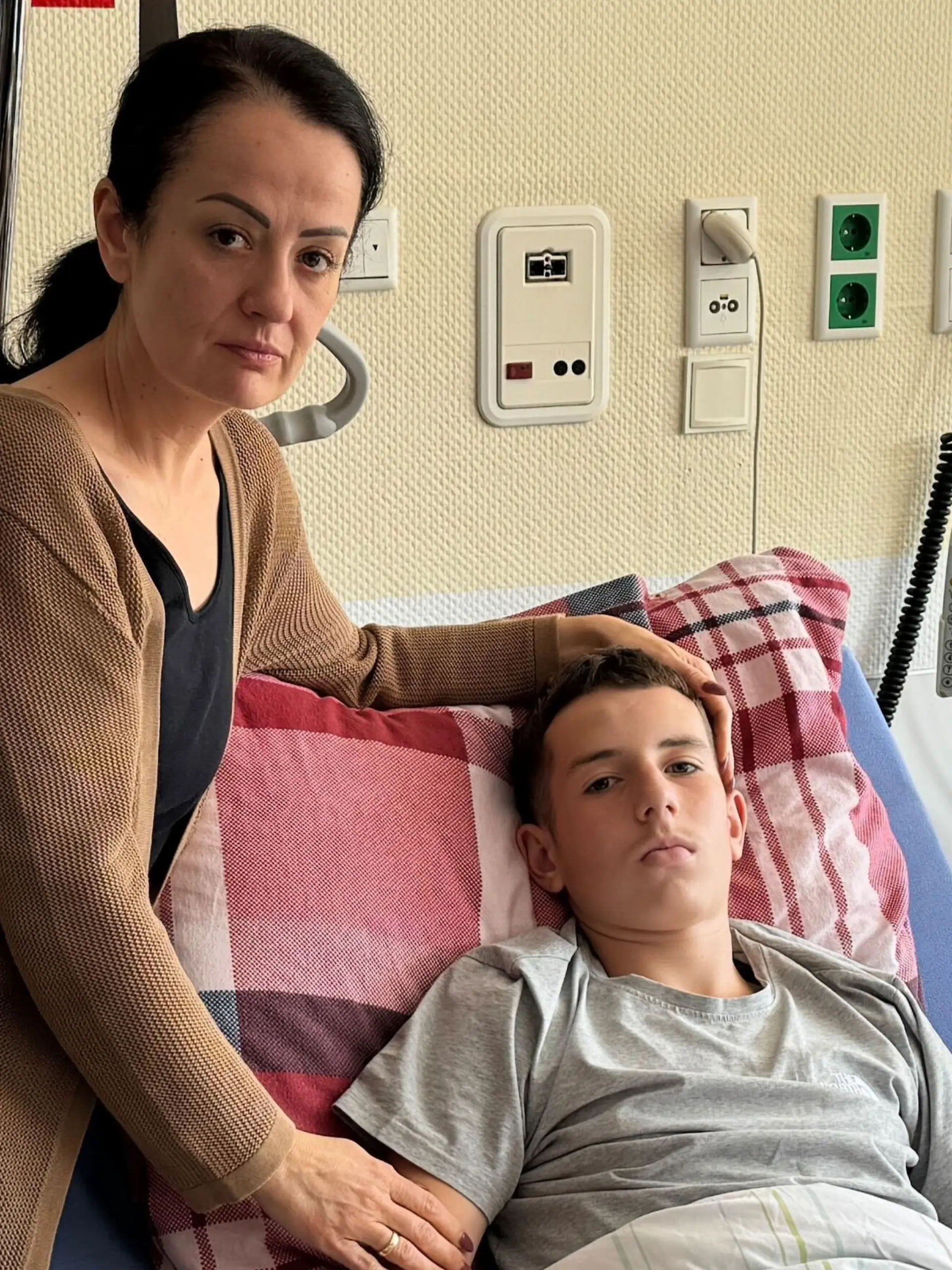 Bild zu: "Jetzt spricht Opfer Devin (14) "