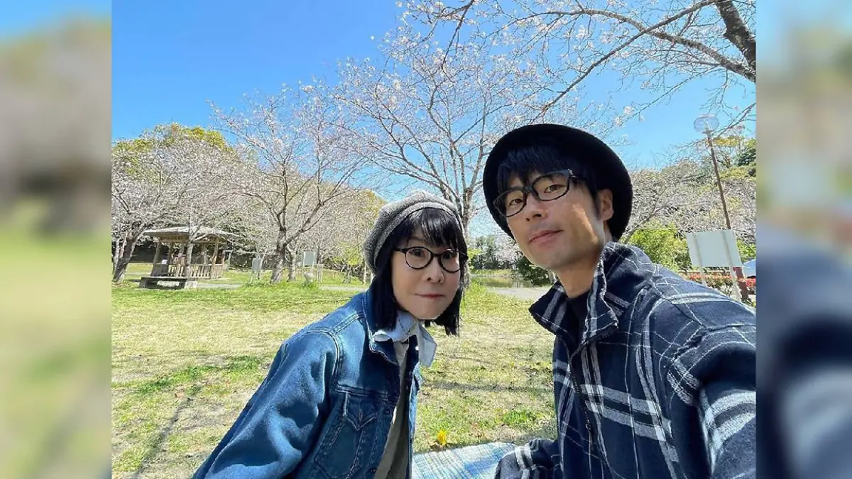 Yoshitaka und Aki