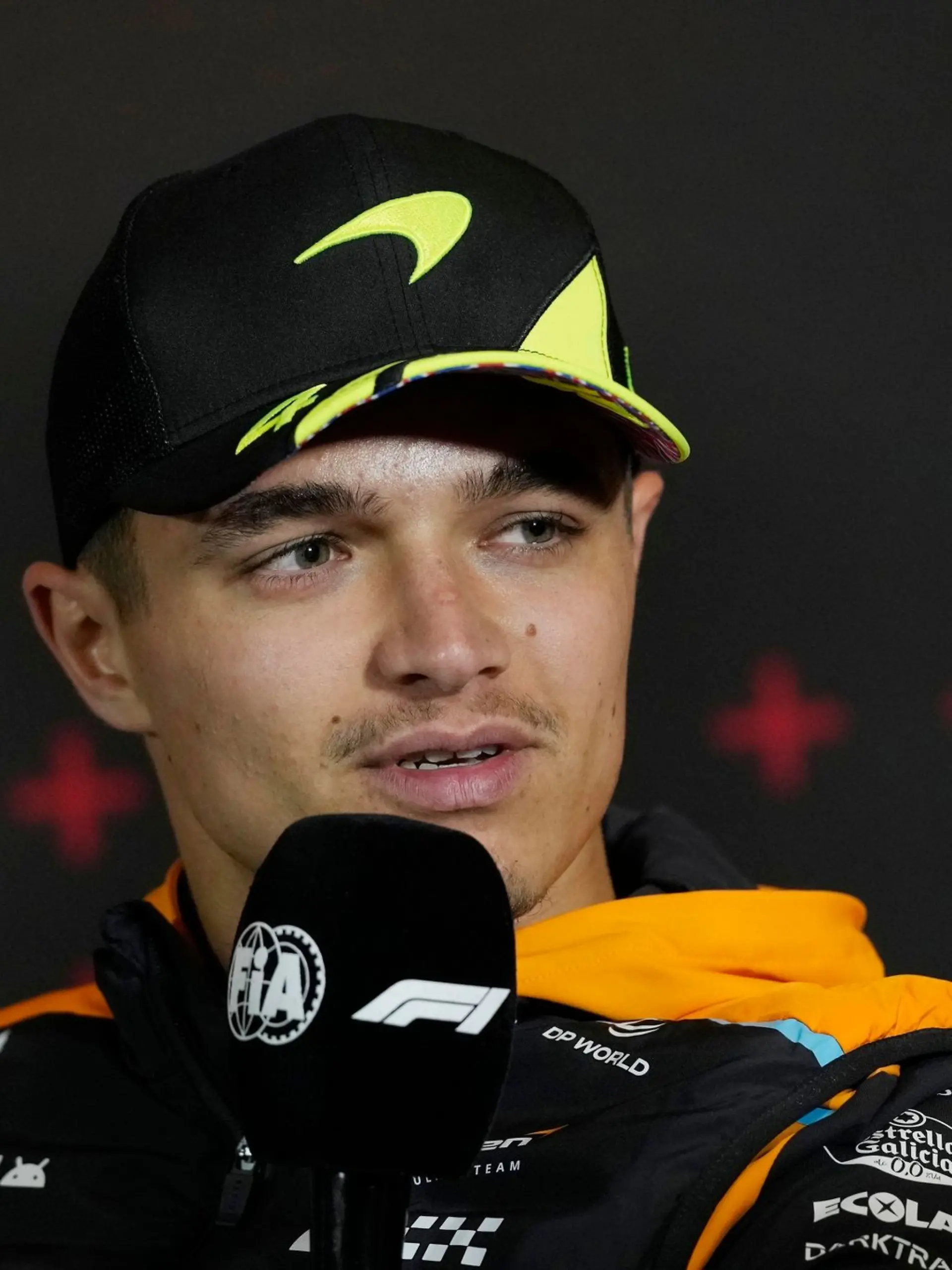 Bild zu: "Formel 1-Star Lando Norris wieder Single?"