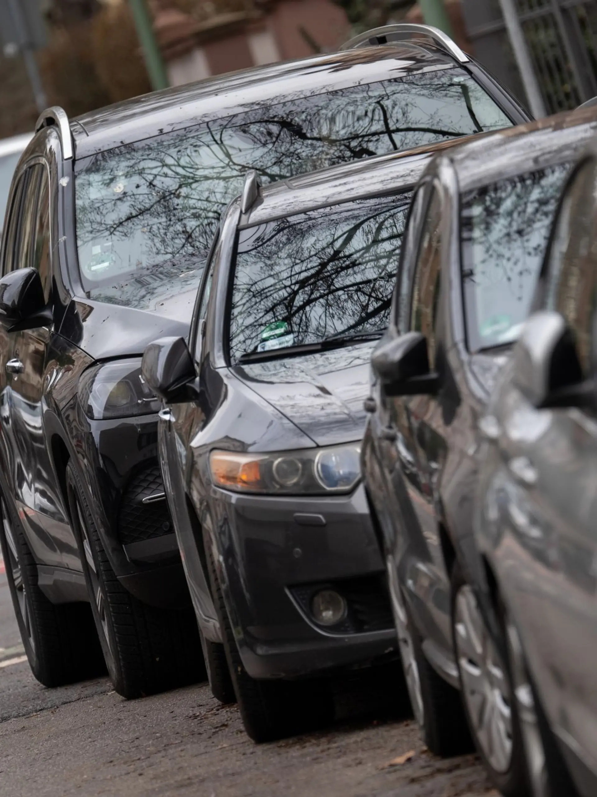 Bild zu: "Ein paar Stunden parken? 225 Euro, bitte! "