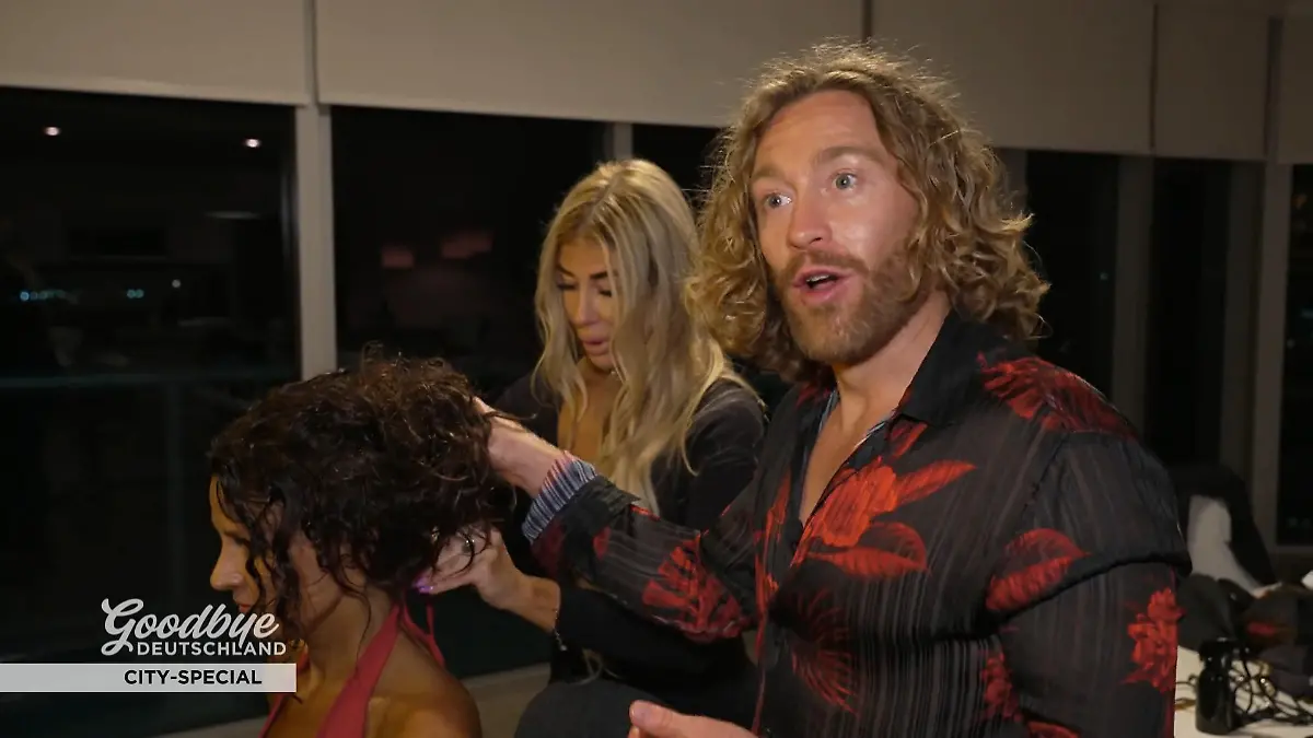 Tobias Richter darf endlich seine Kunst präsentieren "Let's go!"