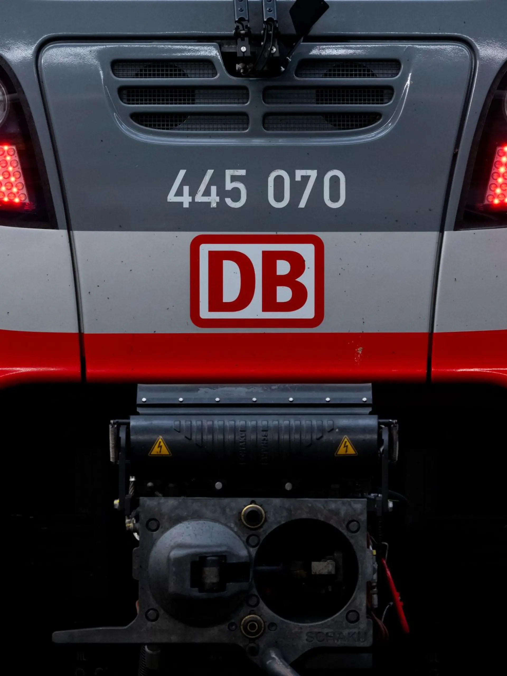 Bild zu: "E-Bus brennt - Sylt so gut wie abgeschnitten"