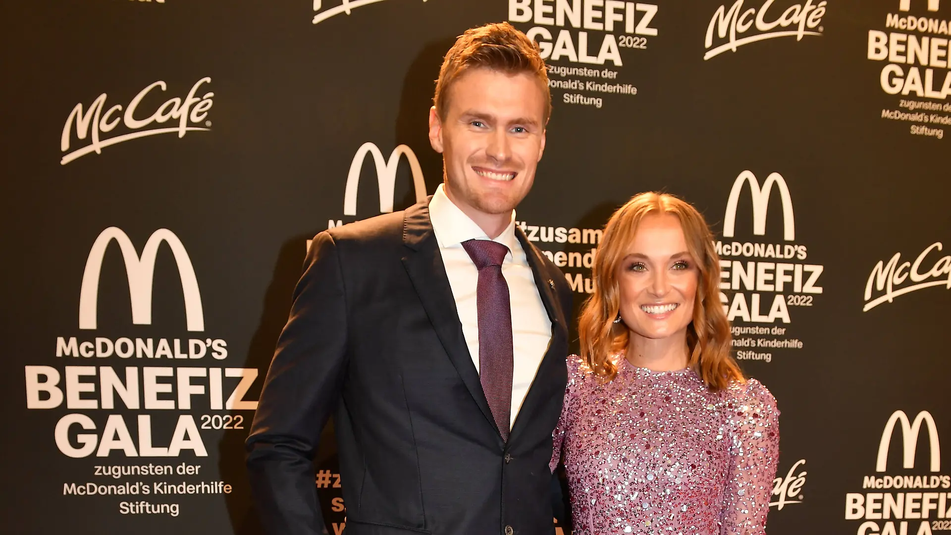 Nele Schenker und ihr frischgebackener Ehemann Hannes Ocik