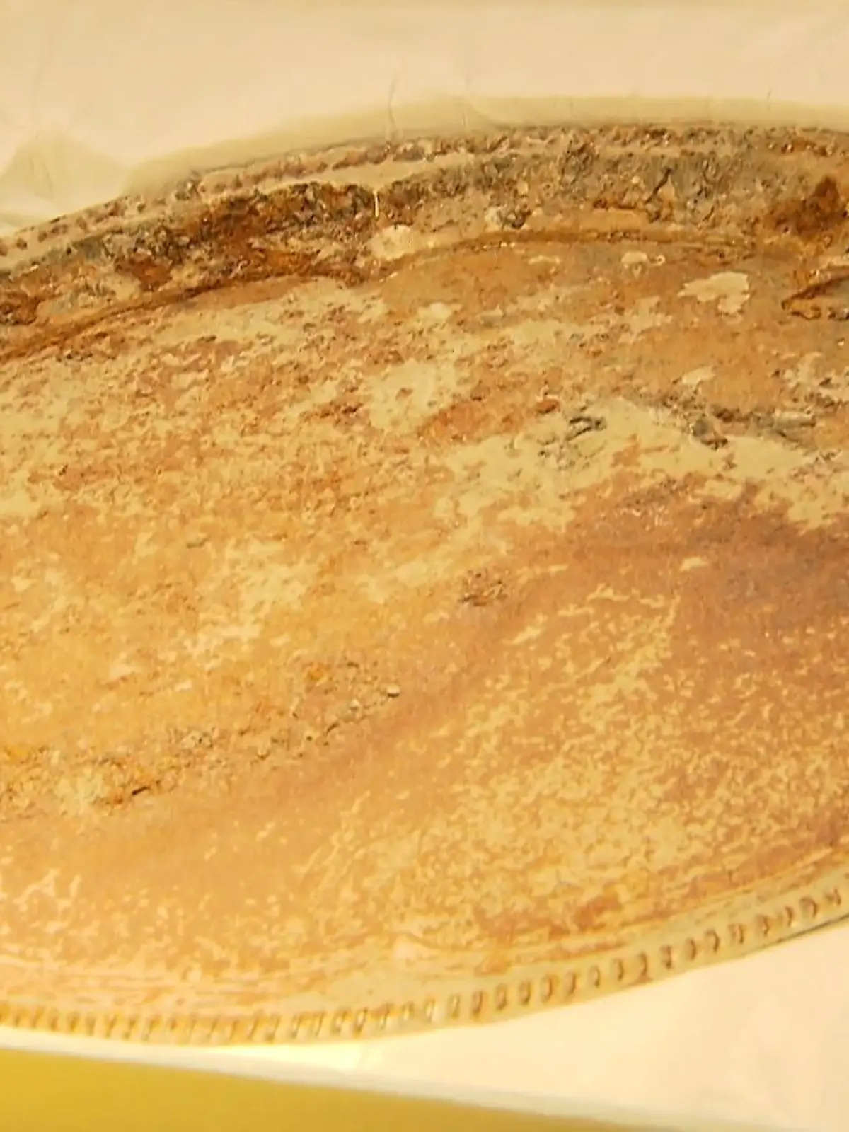 Bild zu: "Silbertablett aus Brandruine"