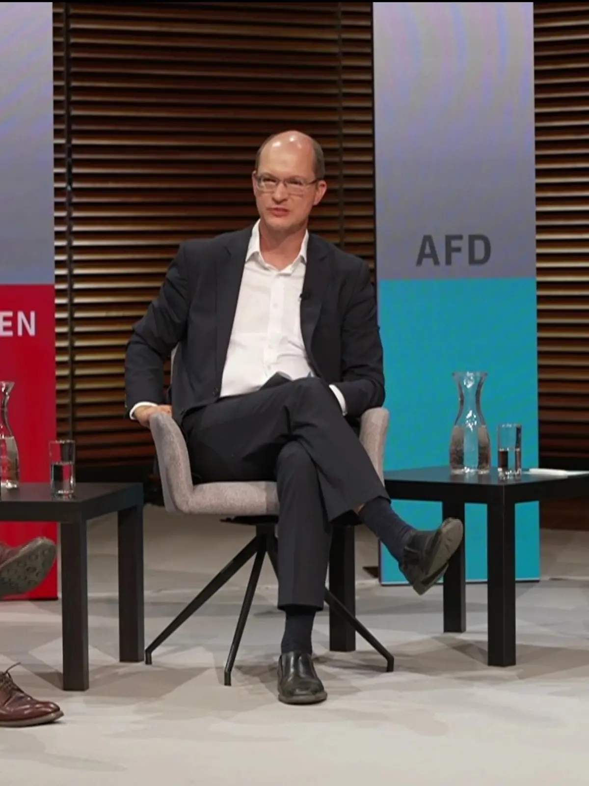 AfD-Co-Sprecher Stefan Möller versucht zu erklären, warum Björn Höcke nicht zur ntv-Talkrunde kam.