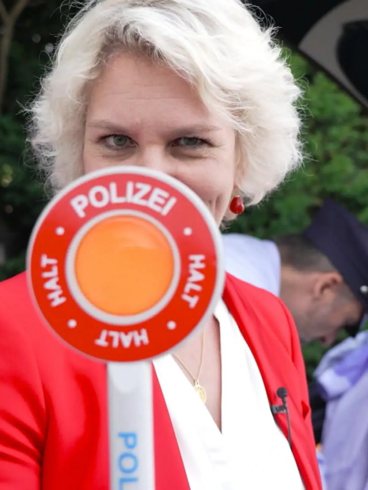 Bild zu: "Wenn die Polizei zur Kontrolle bittet – was dürfen die Beamten und was nicht? "