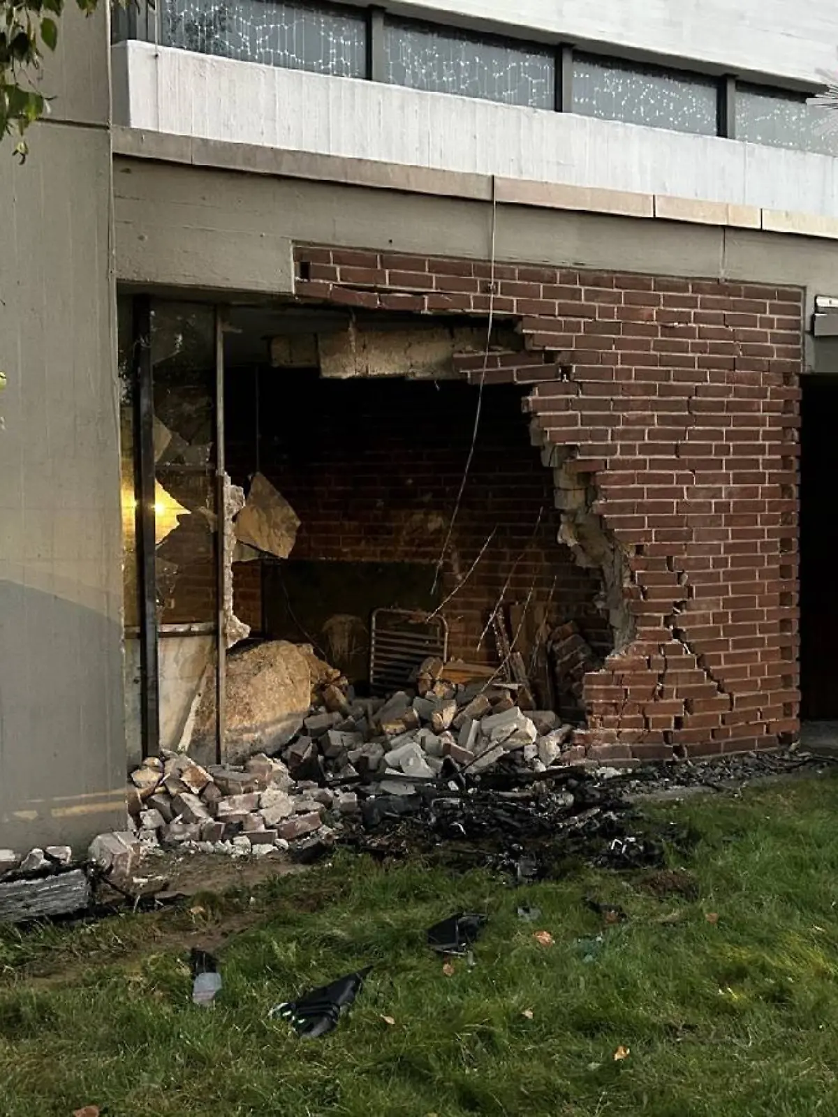 Die Kindertagesstätte auf der Westfalenstraße, Ecke Neißestraße gehört zu einem Kirchengebäude und ist nach dem tragischen Unfall gesperrt. 