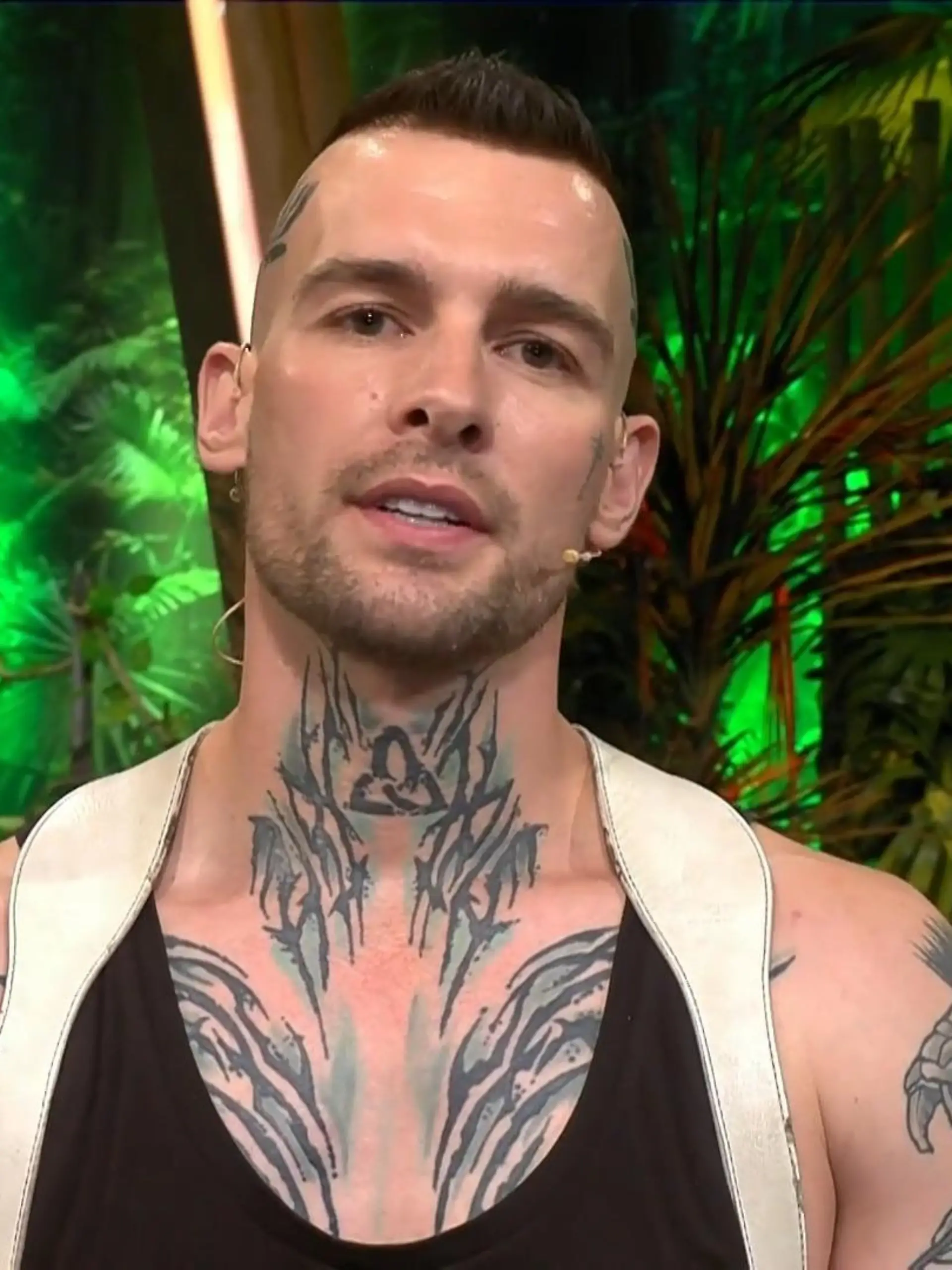 Eric Stehfest hält in der „Legendären Stunde danach” eine flammende Rede.