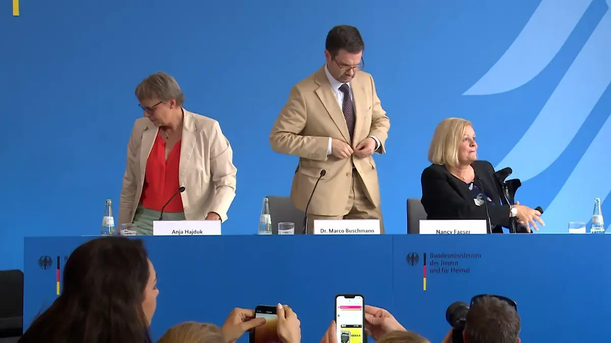 Was die Regierung nun beim Thema Asyl und Abschiebung plant Eilige Einigung