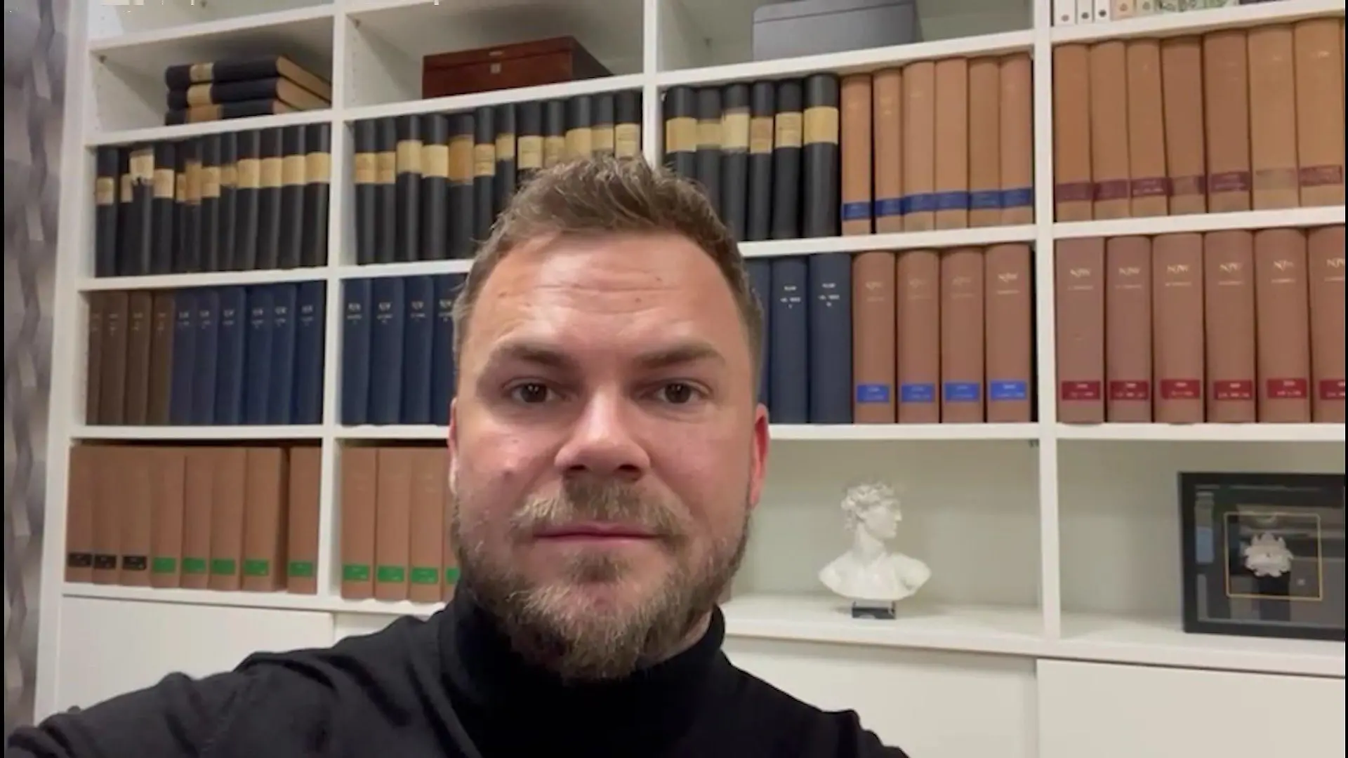 Rechtsanwalt André Miegel schildert Menowins Lage
