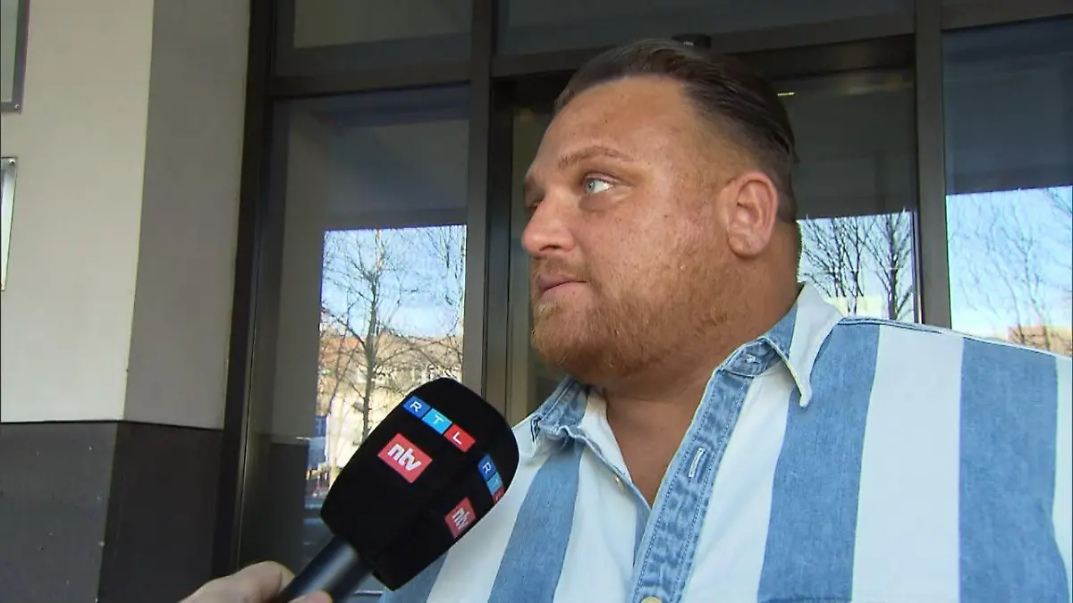 Menowin Fröhlich verurteilt! Sorge um seine 6 Kinder Nach der Verurteilung