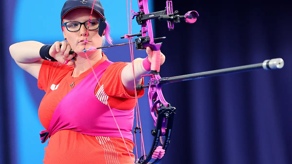 Jodie Grinham gewinnt schwanger Bronze