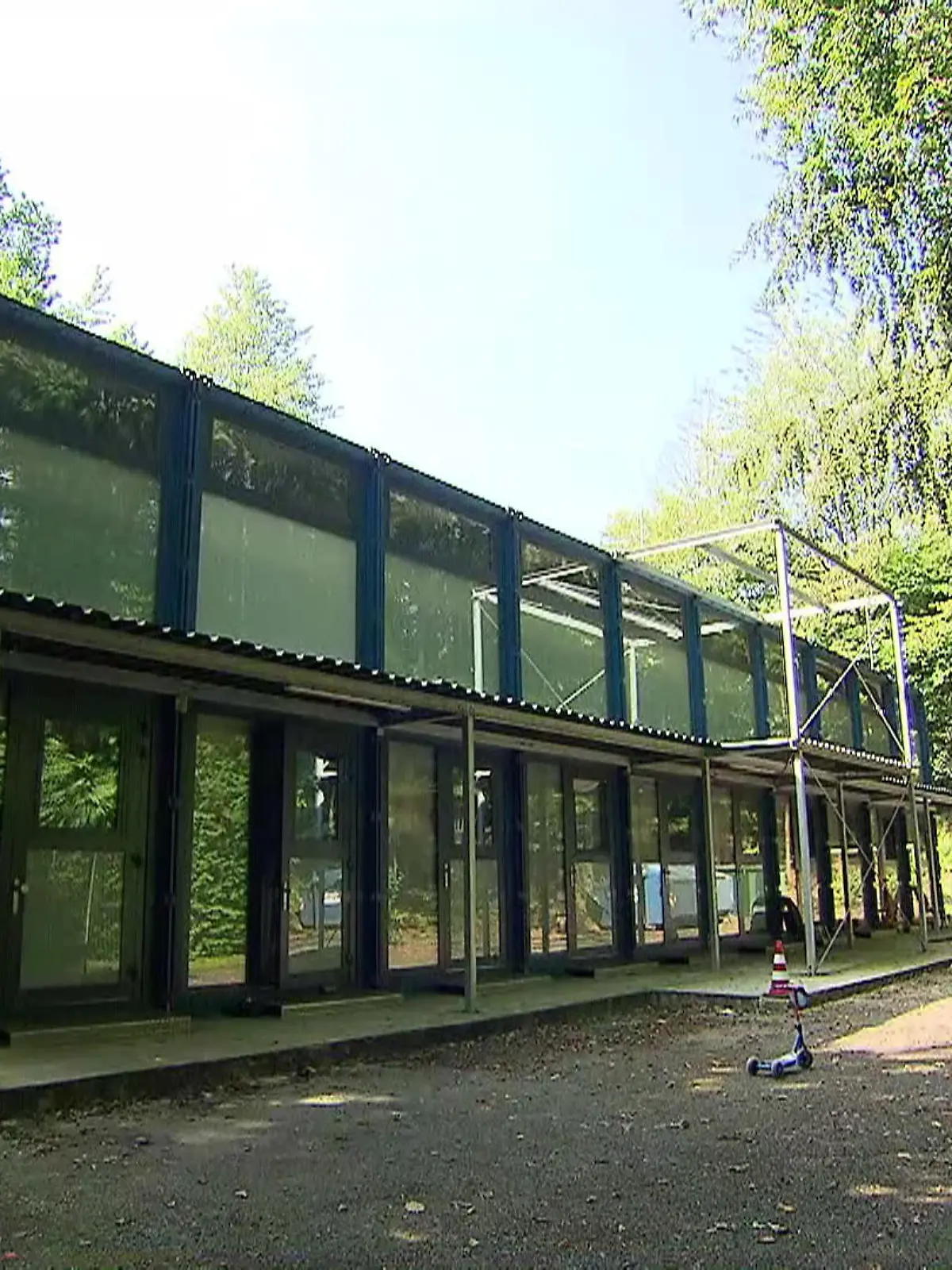 Bild zu: "Ampel erntet viel Kritik"