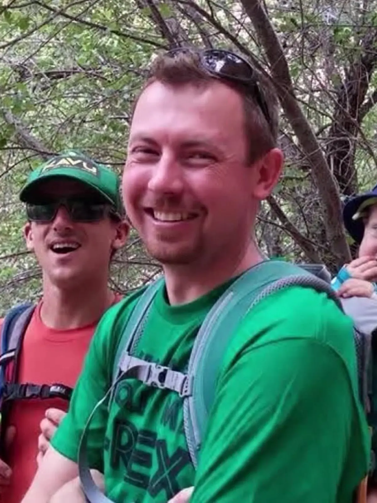 Ian verschwindet in der Wildnis Hawaiis und wird nach drei Tagen gerettet.