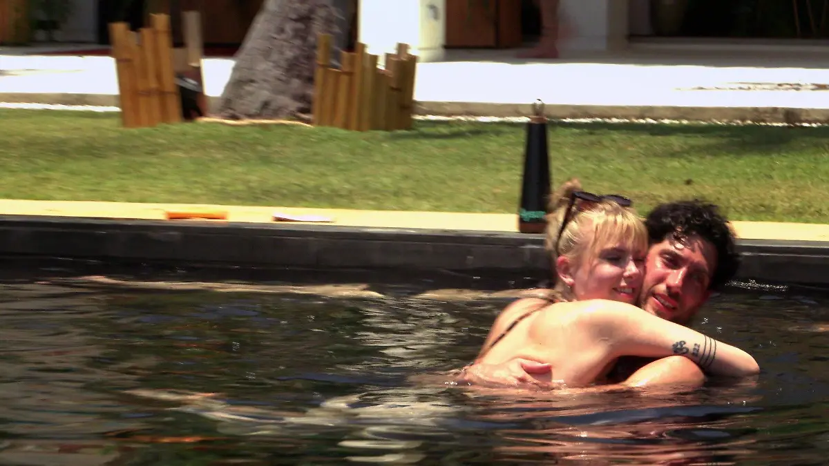 Bandeln die Bachelorette-Singles untereinander an? Ferry und Emma - It's a vibe!