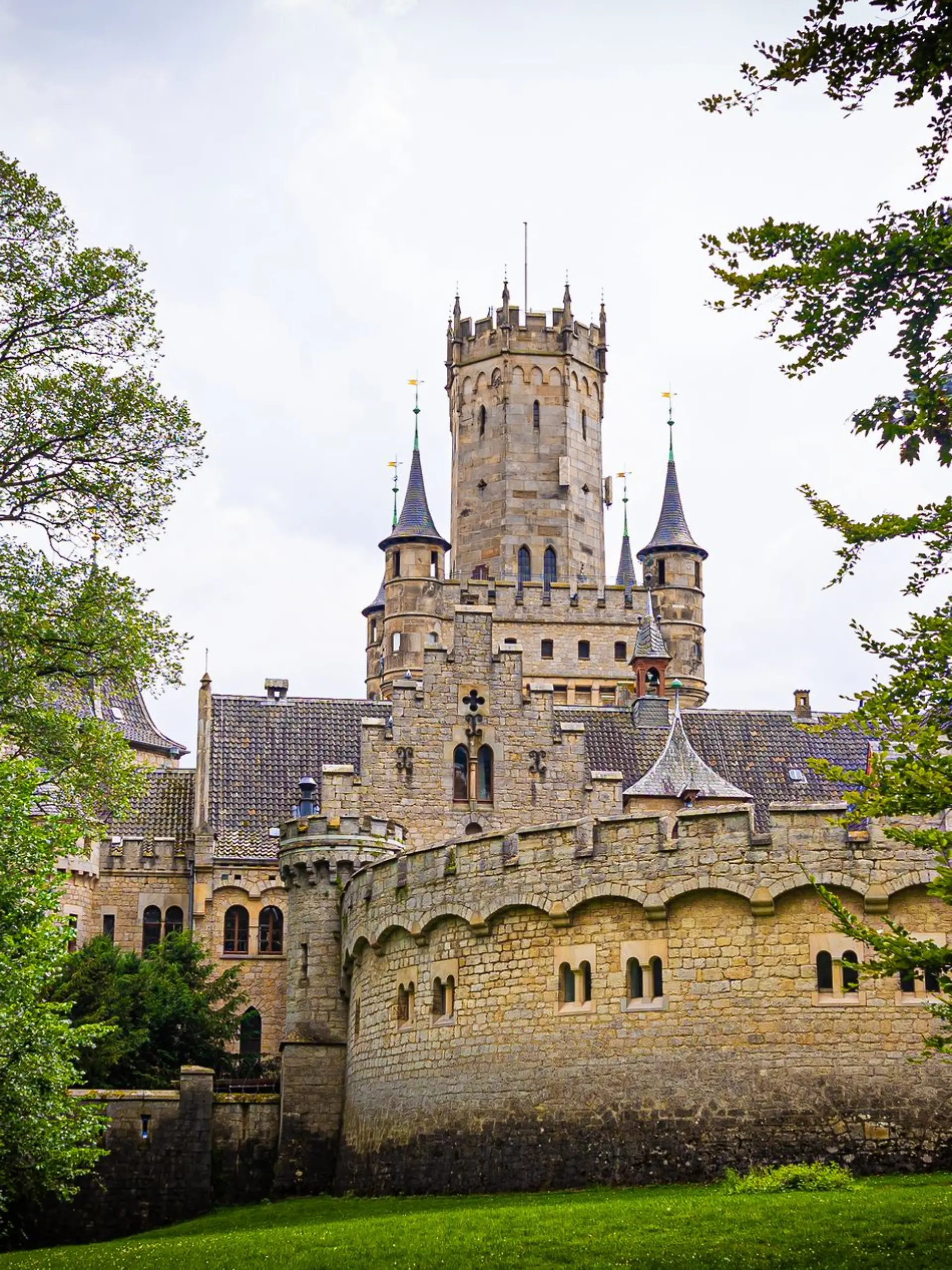 Bild zu: "Pompöse Marienburg sucht Schlossherr oder Schlossherrin"