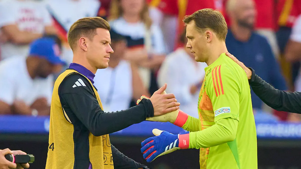 Marc-Andre ter Stegen (l.) und Manuel Neuer