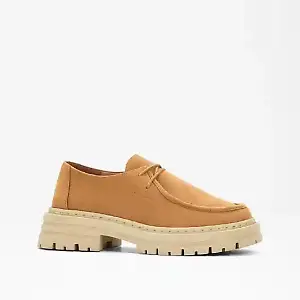 Schnürschuh