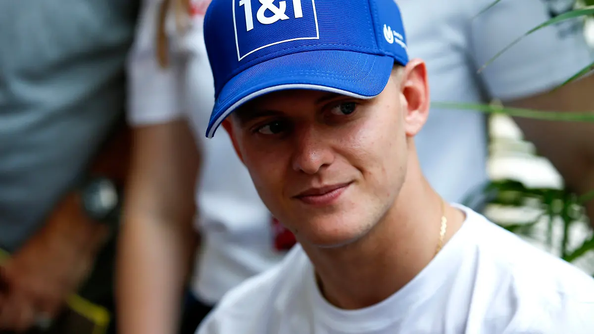 Formula 1 2022: Miami GP MIAMI INTERNATIONAL AUTODROME, UNITED STATES OF AMERICA - MAY 05: Mick Schumacher, Haas F1 Team during the Miami GP at Miami International Autodrome on Thursday May 05, 2022 in Miami, United States of America. America. PUBLICATIONxINxGERxSUIxAUTxHUNxONLY GP2205_211649_TR28232