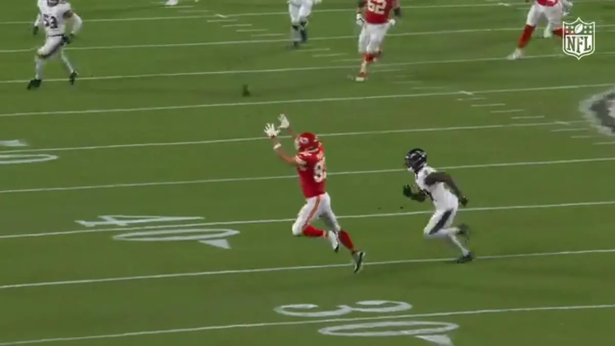 „Mahomes-Magic“ auf Kelce - Chiefs führen im Auftaktspiel NFL-Saisonpremiere