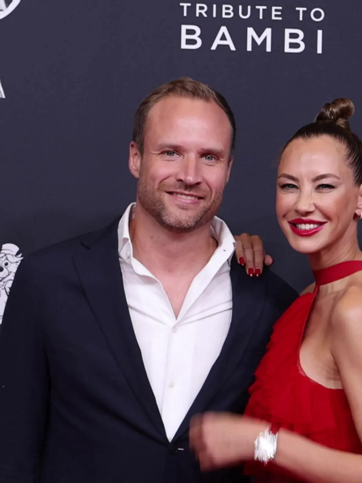 Bild zu: "Sandy-Meyer Wölden zeigt sich erstmals mit ihrer neuen Liebe"