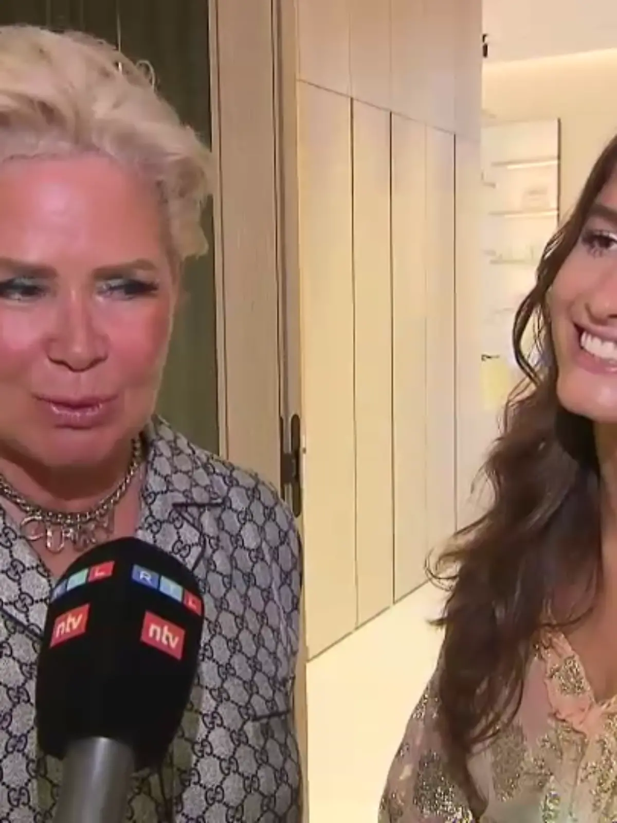 Bild zu: "DAS hält Lucia Strunz von Mama Claudia Effenberg"