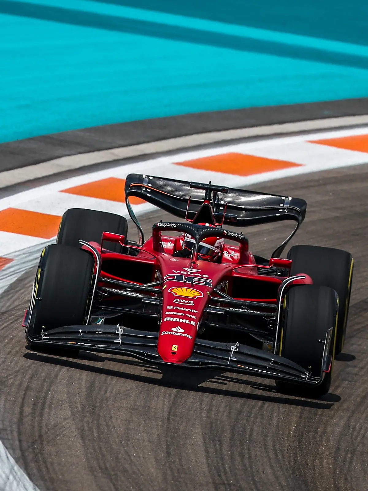  16 LECLERC Charles mco, Scuderia Ferrari F1-75, action during the Formula 1 Crypto.com Miami Grand Prix 2022, 5th round of the 2022 FIA Formula One World Championship, WM, Weltmeisterschaft on the Miami International Autodrome, from May 6 to 8, 2022 in Miami Gardens, Florida, United States of America - F1 - MIAMI GRAND PRIX 2022 DPPI/Panoramic PUBLICATIONxNOTxINxFRAxITAxBEL GOOD6998