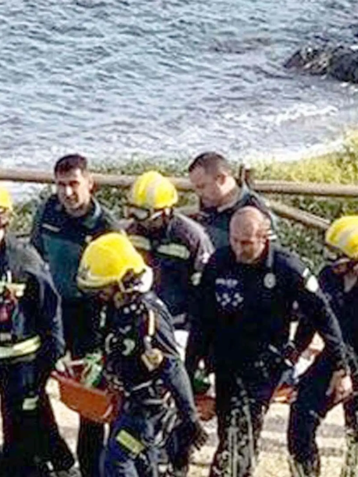 Spanien: Pärchen macht Foto von sich und stürzt 30 Meter in die Tiefe