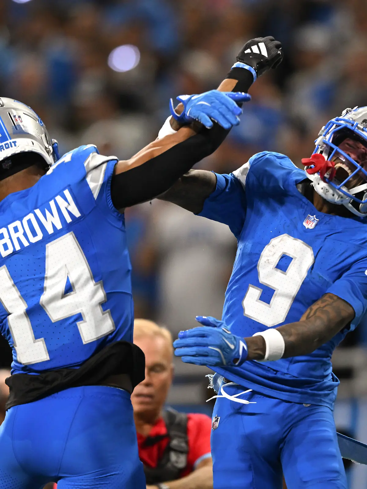 Amon-Ra St. Brown und die Detroit Lions gewinnen zum Auftakt bei den Los Angeles Rams.