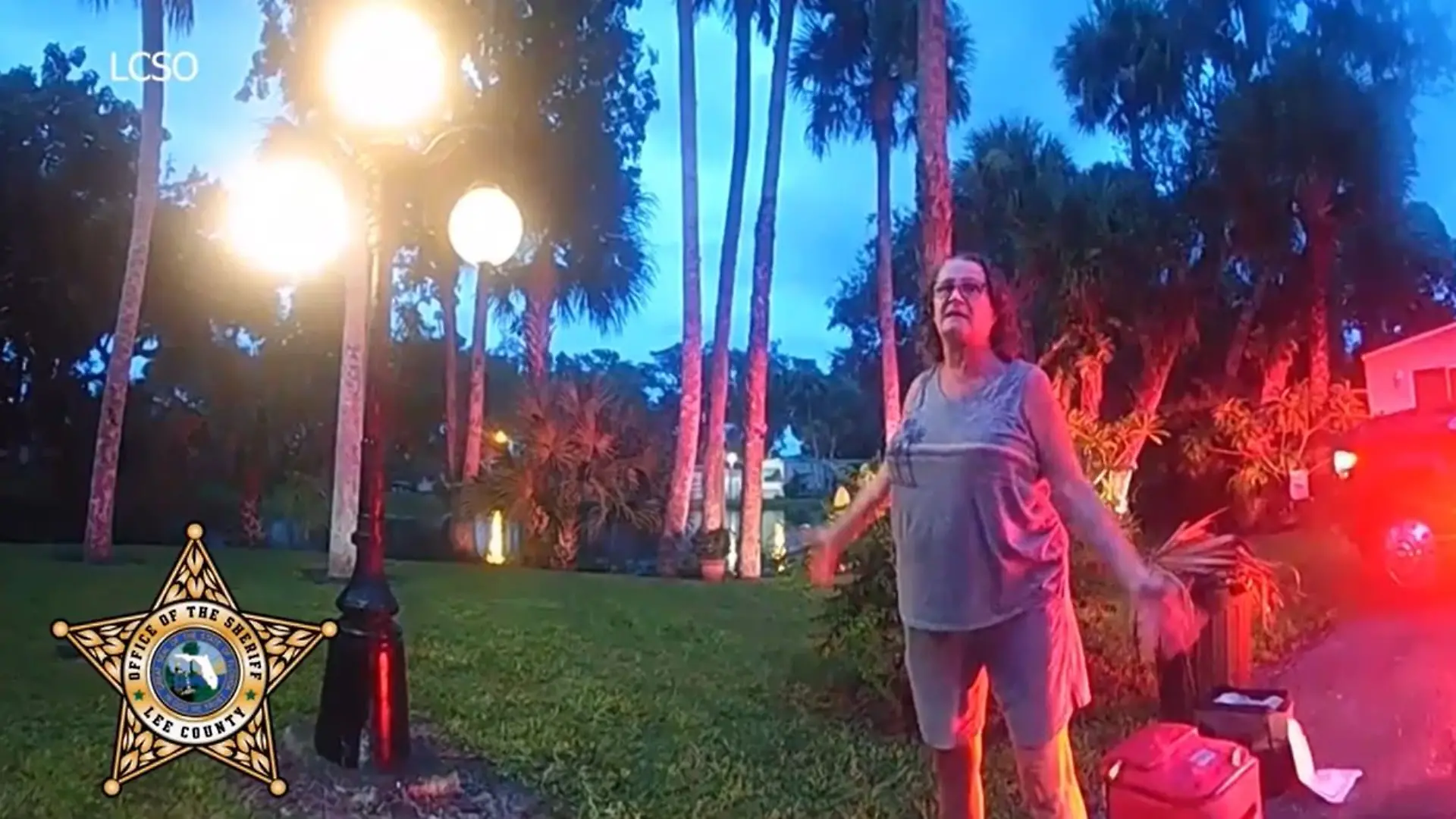 Bodycam-Aufnahmen eines Polizisten zeigen die aufgeregte Nachbarin Patty Cuppy.