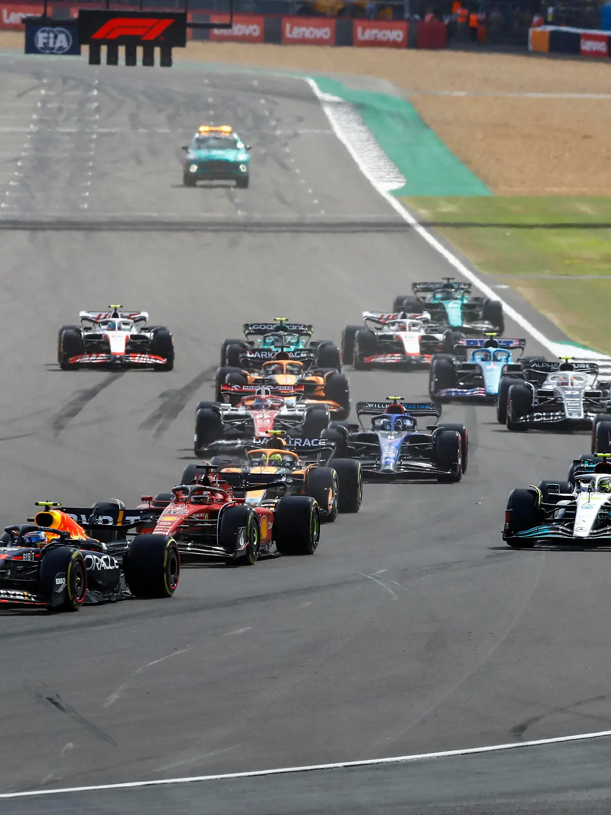  Re-start, 11 Sergio Perez MEX, Oracle Red Bull Racing, 16 Charles Leclerc MCO, Scuderia Ferrari, 44 Lewis Hamilton GBR, Mercedes-AMG Petronas F1 Team, F1 Grand Prix of Great Britain at Silverstone Circuit on July 3, 2022 in Silverstone, United Kingdom. Photo by HOCH ZWEI Silverstone United Kingdom *** Re start, 11 Sergio Perez MEX, Oracle Red Bull Racing , 16 Charles Leclerc MCO, Scuderia Ferrari , 44 Lewis Hamilton GBR, Mercedes AMG Petronas F1 Team , F1 Grand Prix of Great Britain at Silverstone Circuit on July 3, 2022 in Silverstone, United Kingdom Photo by HOCH ZWEI Silverstone United Kingdom