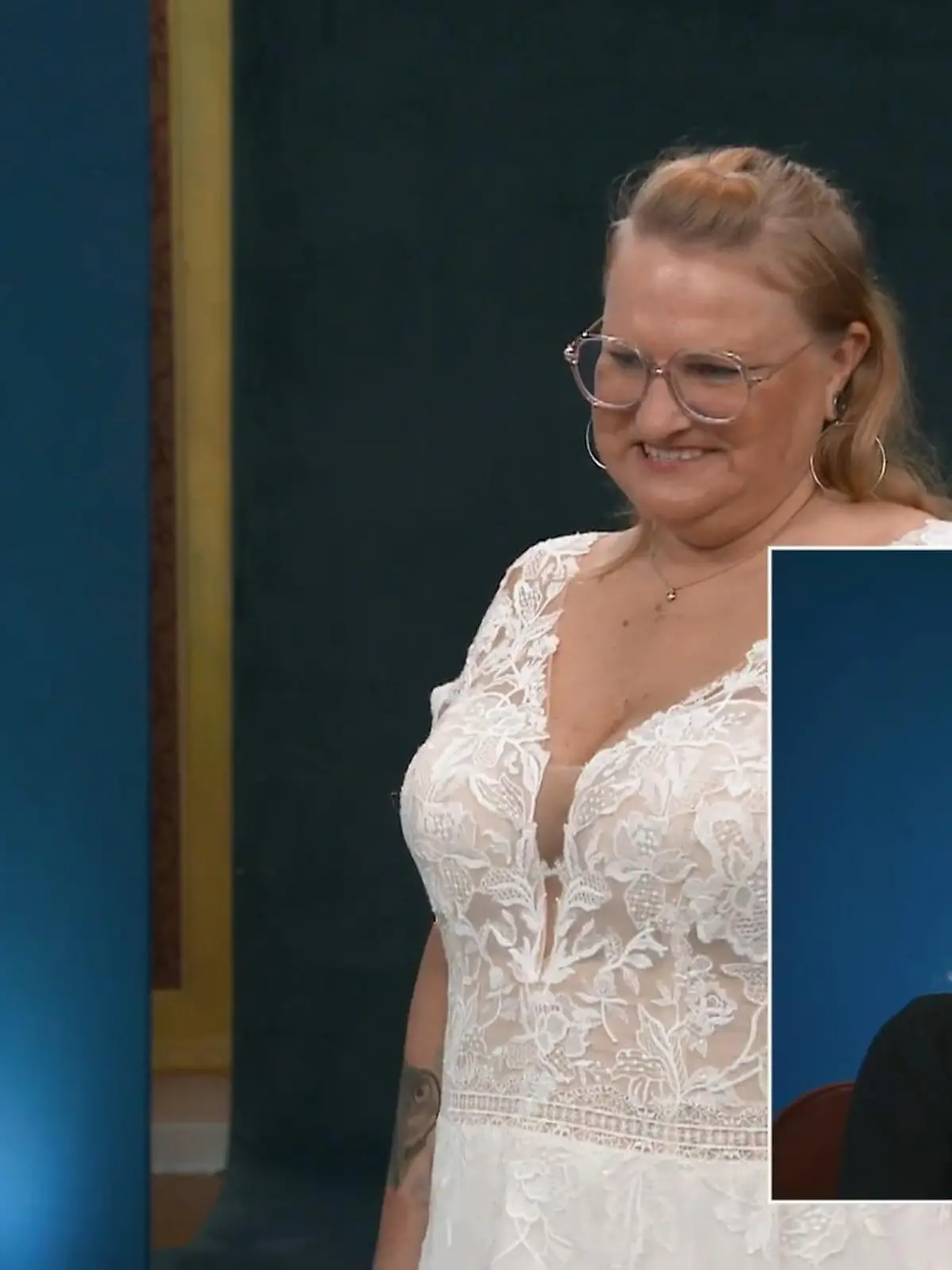 Bild zu: "Anprobe sorgt für strahlende Gesichter"