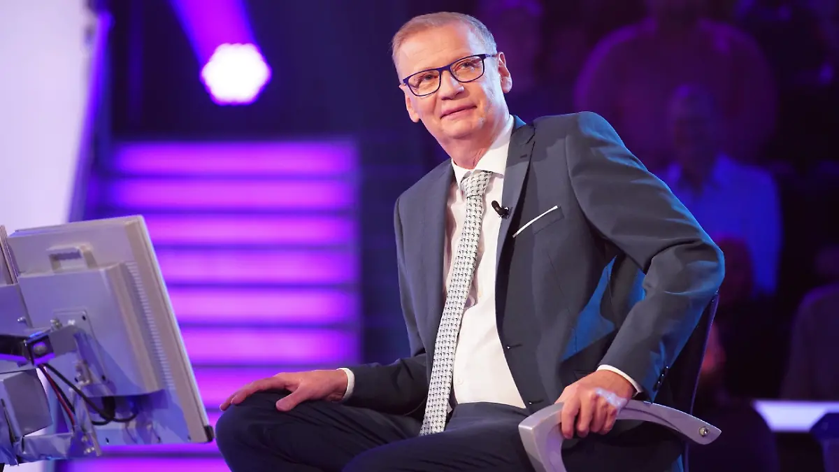 „Wer wird Millionär?”-Moderator Günther Jauch begrüßt wieder jede Menge neuer Kandidaten